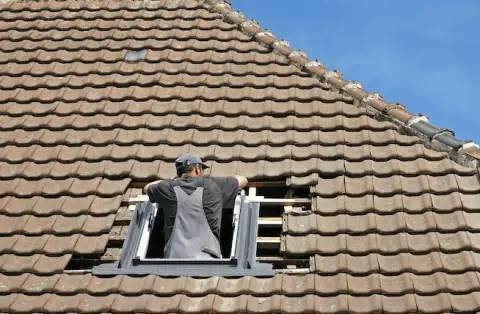 Pose de velux - Bouzy-la-Forêt